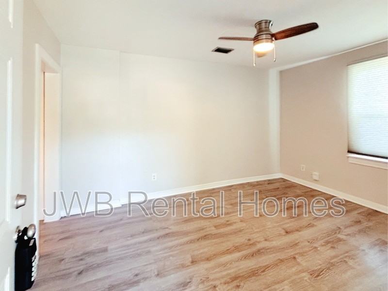 3015 Southside Blvd - Photo 6 of 26