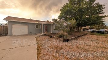 featured image of 2837 Palomas Dr Ne