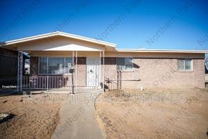 featured image of 4131 Titanic Ave