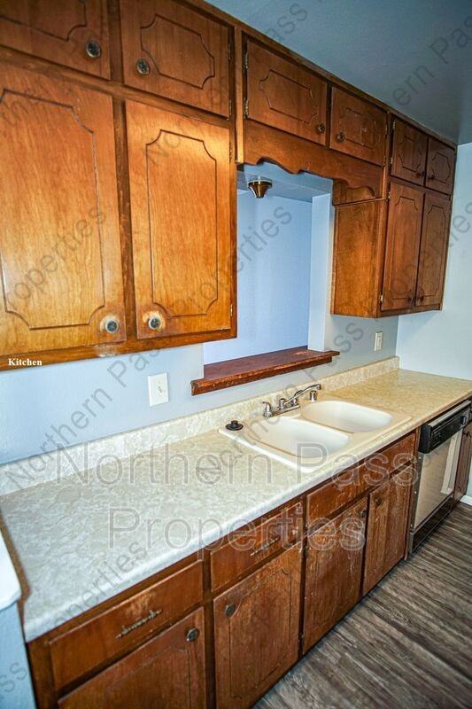 4131 Titanic Ave - Photo 5 of 23
