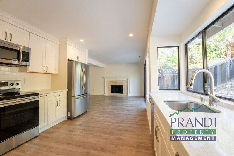 111 Bishop Ct - Photo 6 of 22