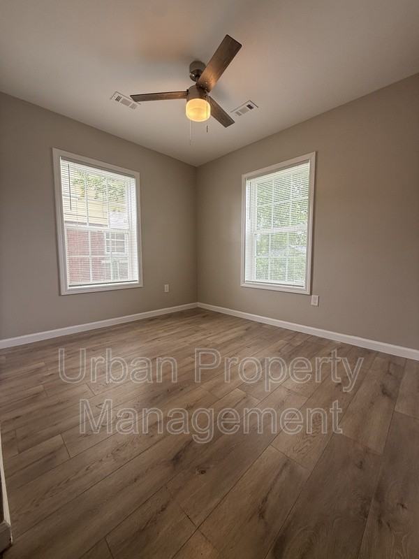 86 W Dempster Ave - Photo 7 of 10