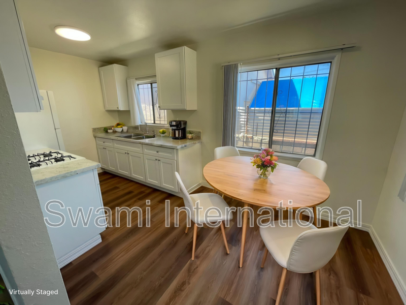 1102 W 92nd St - Photo 2 of 13