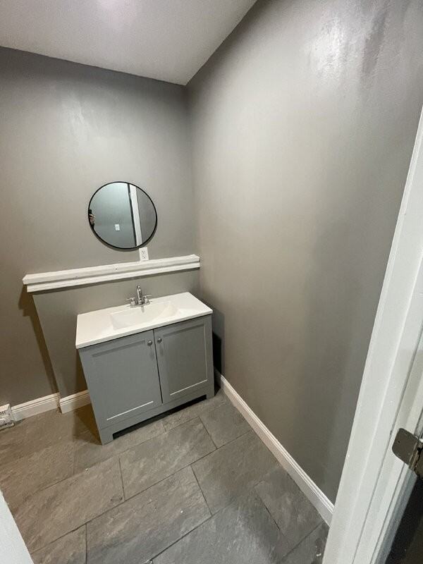 1402 Hamilton St - Photo 5 of 14