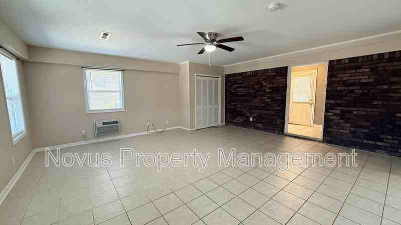 608 Pecan St S - Photo 6 of 25