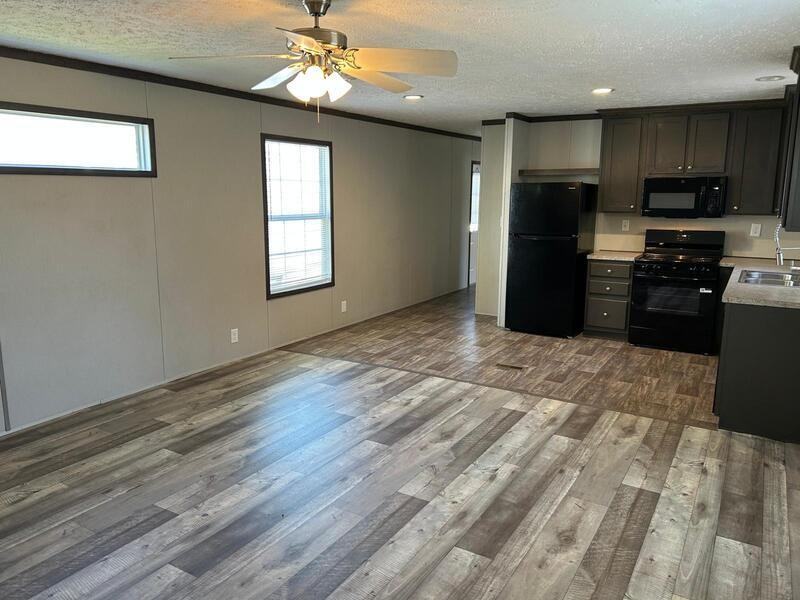 175 S King Charles Ct - Photo 3 of 11