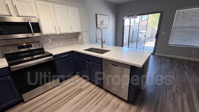 3550 W Chama Rd - Photo 3 of 4