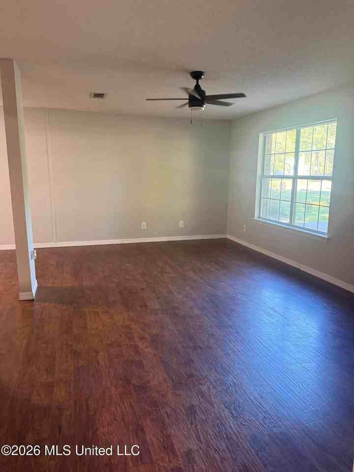 3217 N 2nd St - Photo 5 of 12