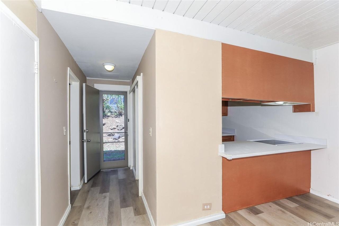 4952 Kilauea Ave #82 - Photo 5 of 25