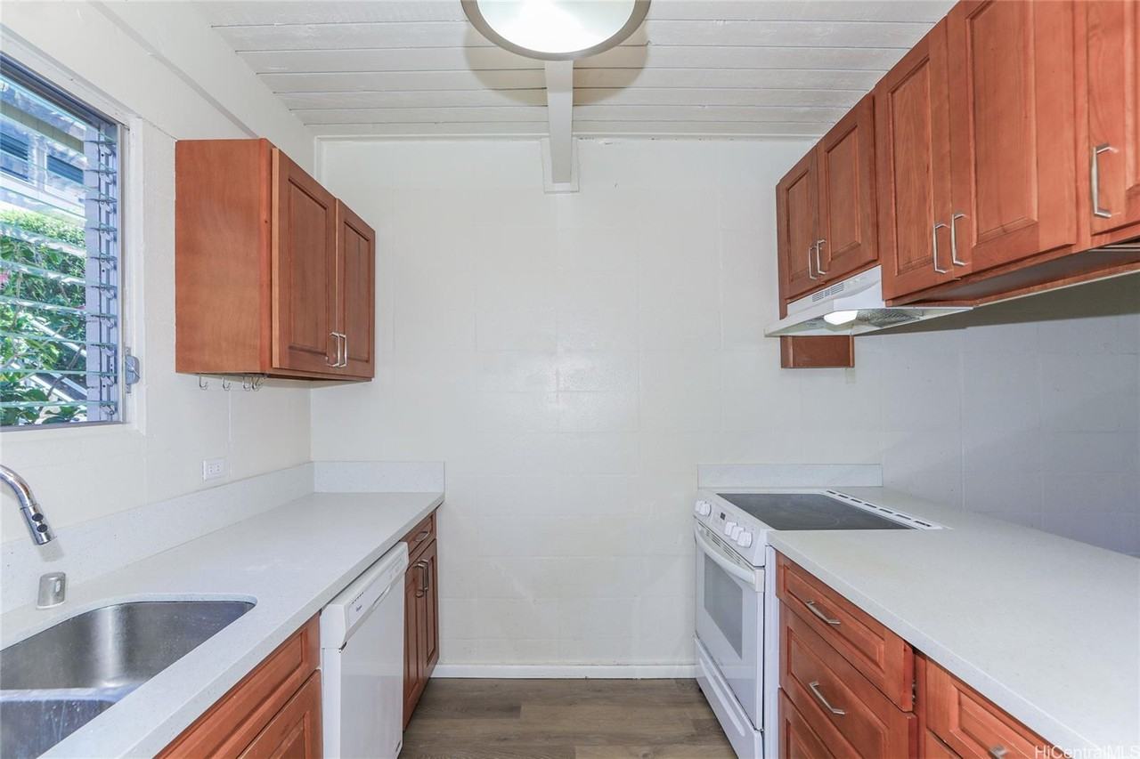 4952 Kilauea Ave #82 - Photo 6 of 25