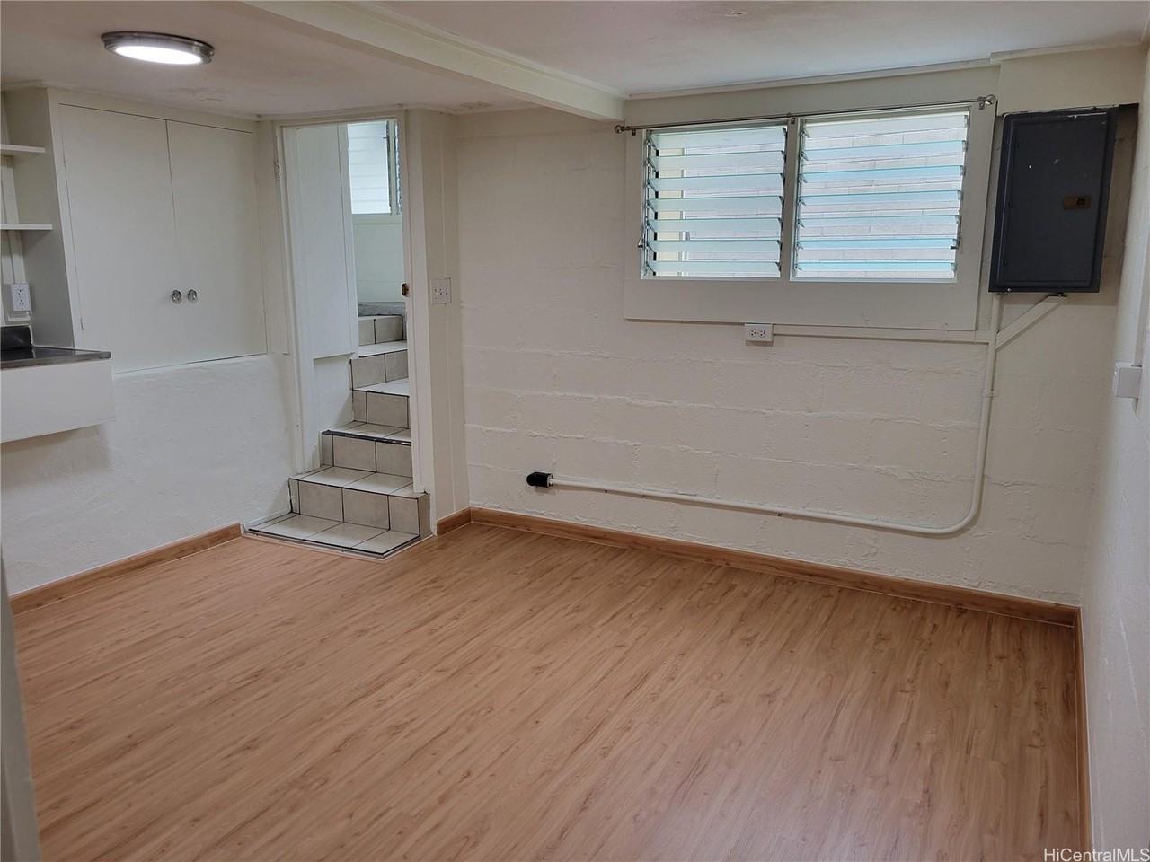 2020 Metcalf St #B - Photo 4 of 17