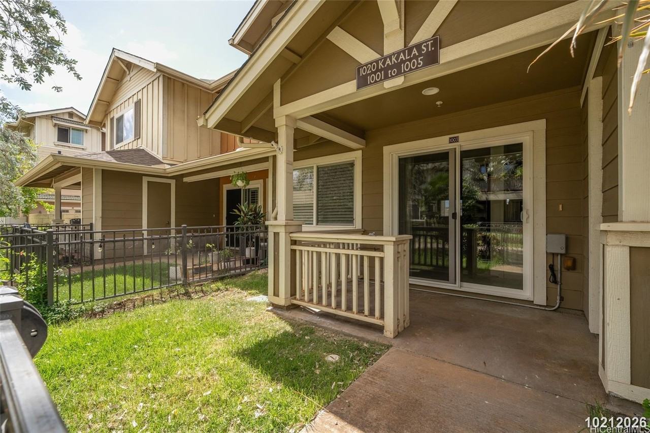 1020 Kakala St #1003 - Photo 4 of 25