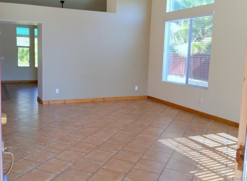 33405 Walham Pl - Photo 4 of 12