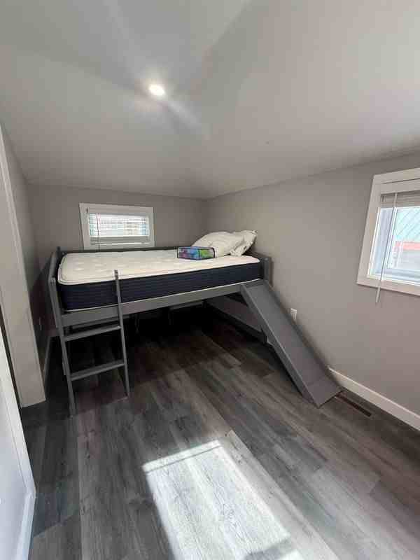 324 Main St ##9 - Photo 4 of 10