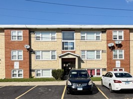 featured image of 9610 Ivanhoe Ave #8