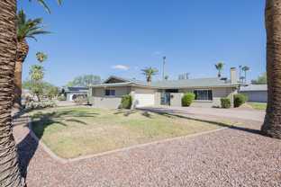 204 E Carter Dr - Photo 1 of 1
