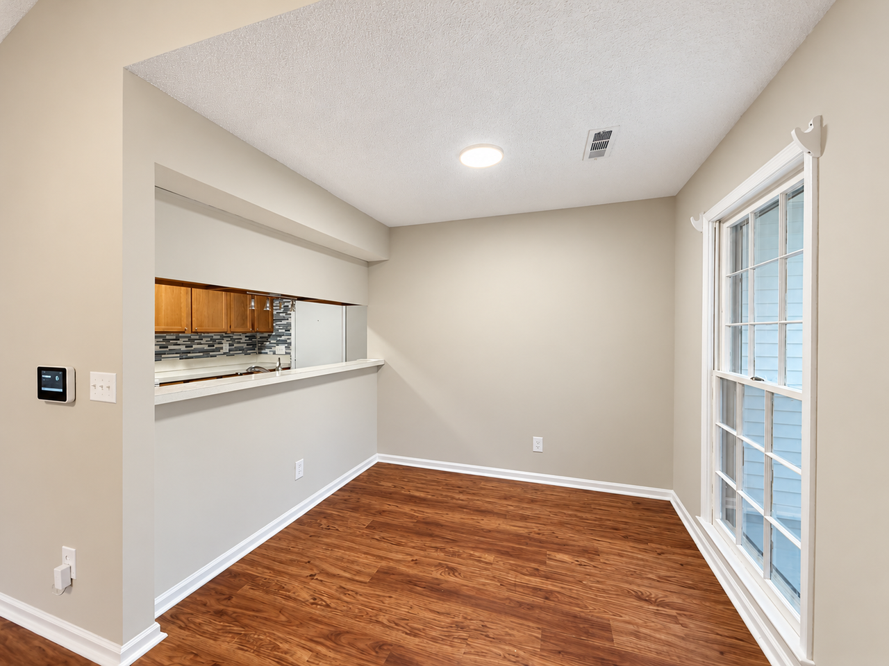 120 Alston Cir - Photo 4 of 12