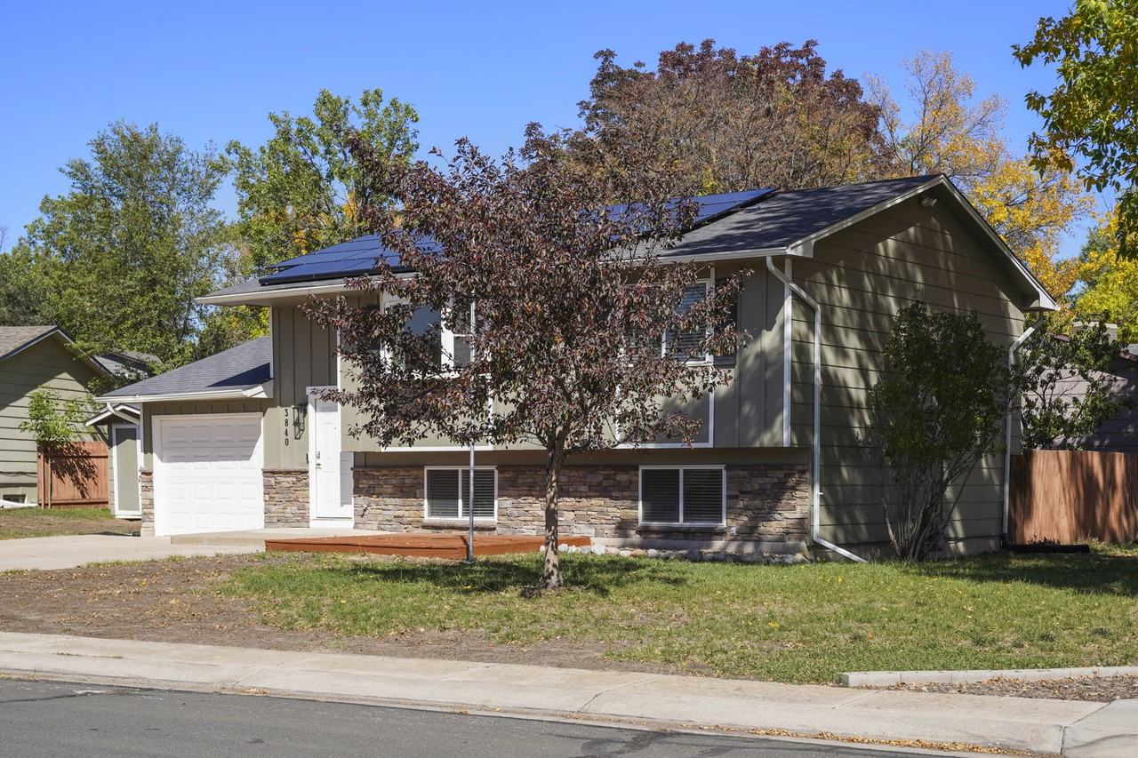 3840 Vaquero Cir S #NA - Photo 2 of 32