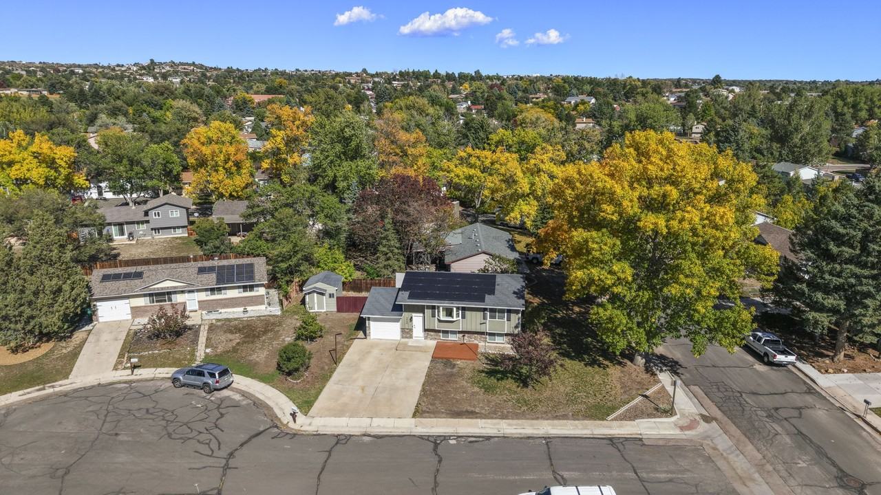 3840 Vaquero Cir S #NA - Photo 4 of 27