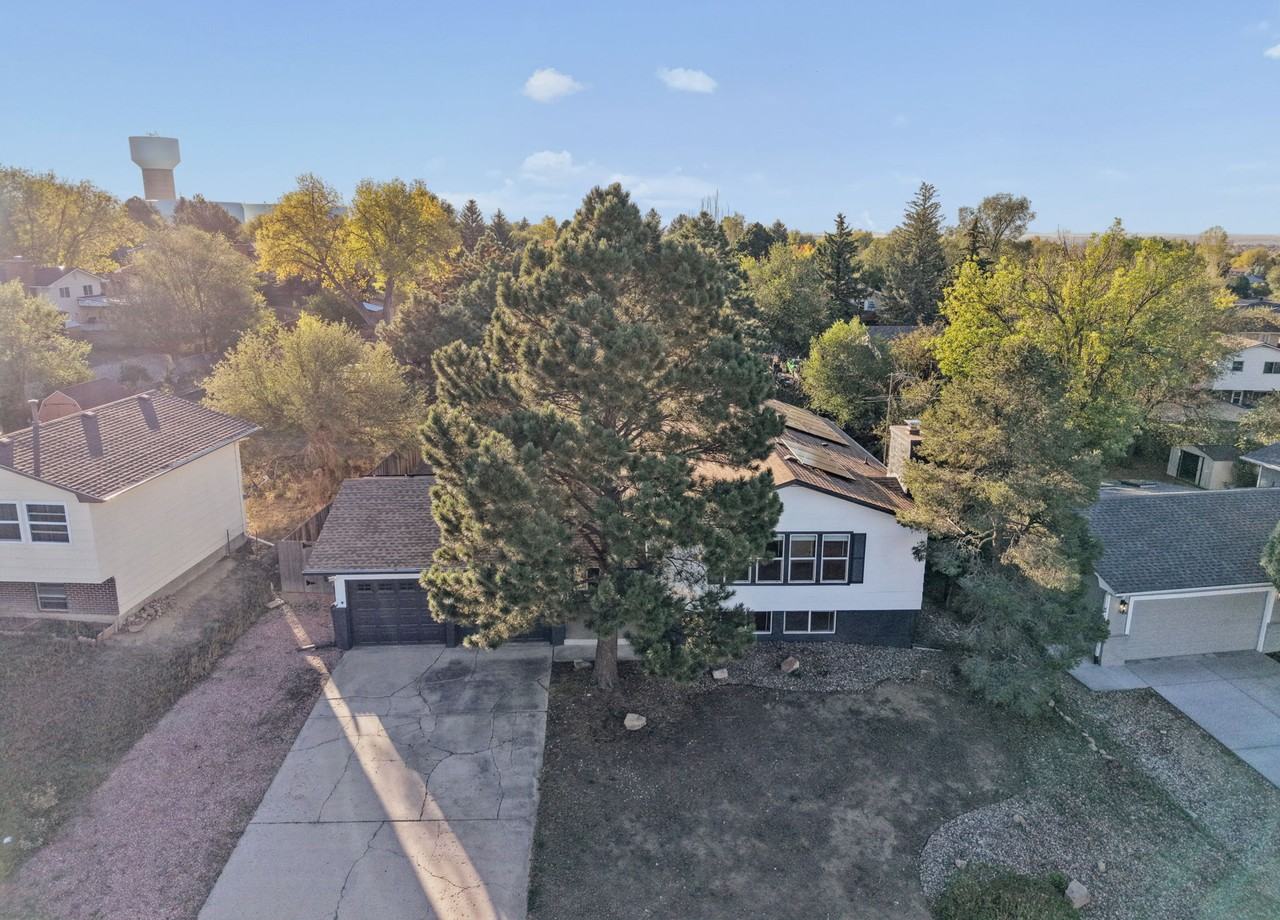 7317 Colonial Dr #NA - Photo 4 of 46