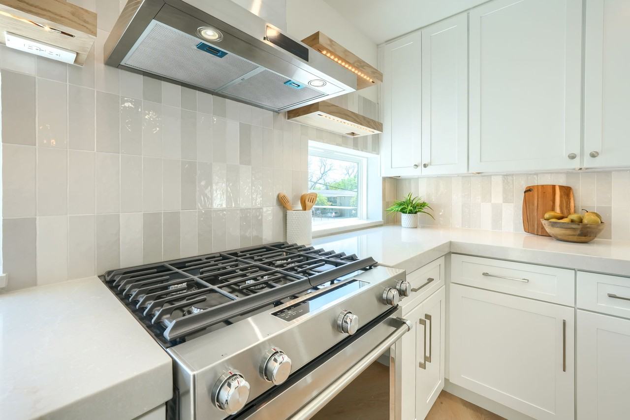 5705 Live Oak St #D - Photo 6 of 26