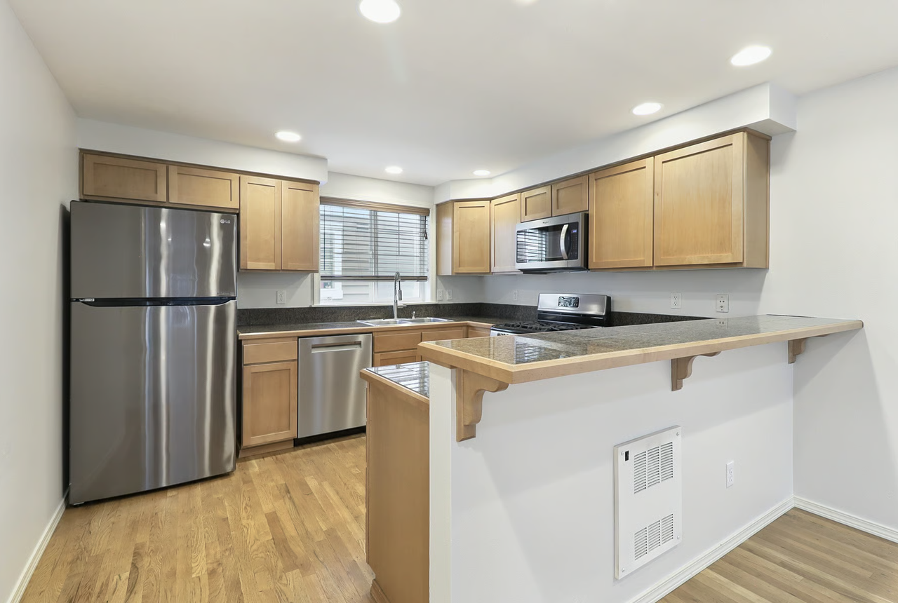 8505 Nesbit Ave N #NA - Photo 4 of 14