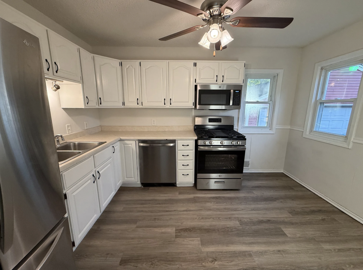 77 Park Dr #NA - Photo 2 of 16