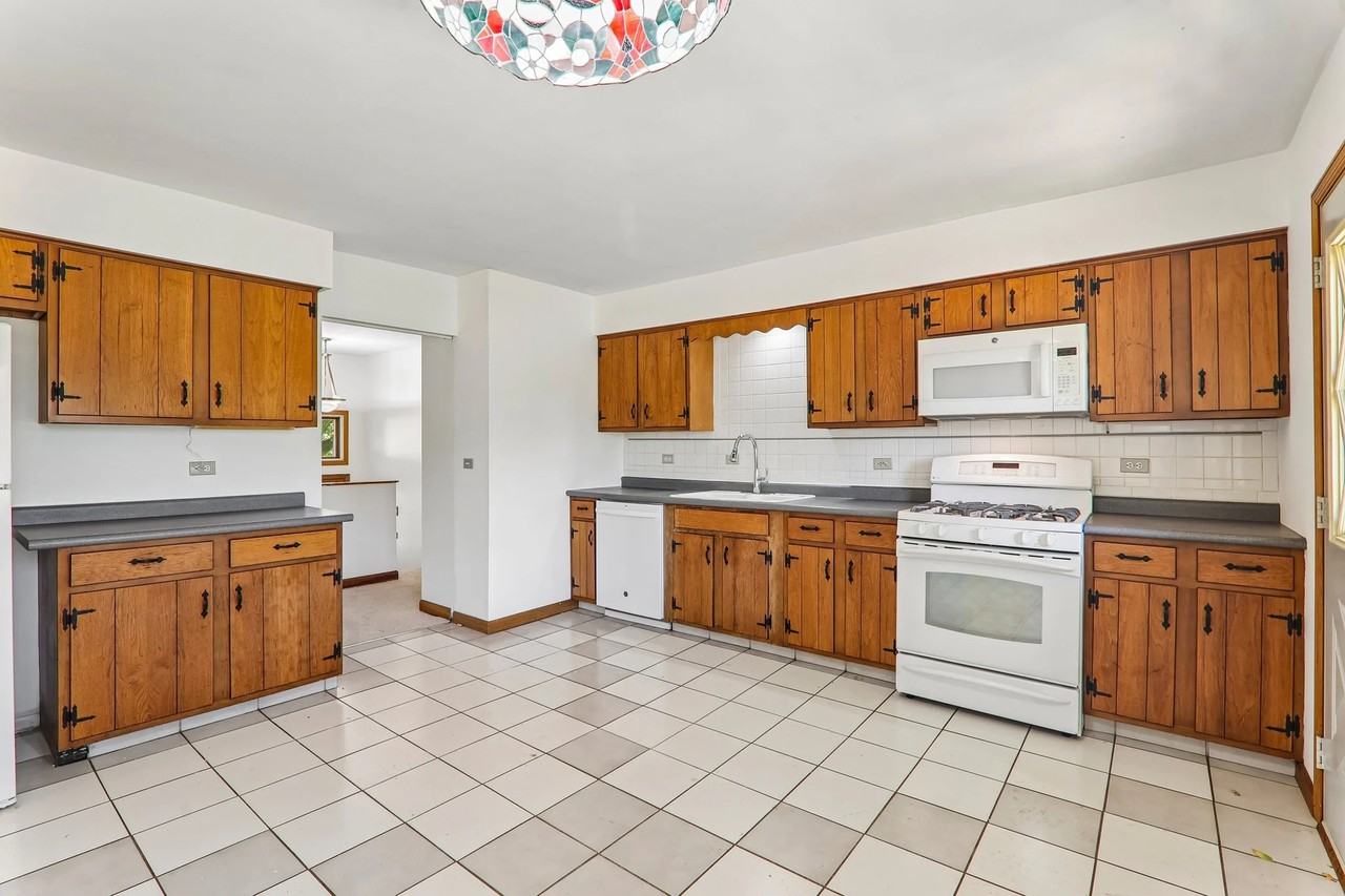 4533 Black Partridge Ln #NA - Photo 2 of 16