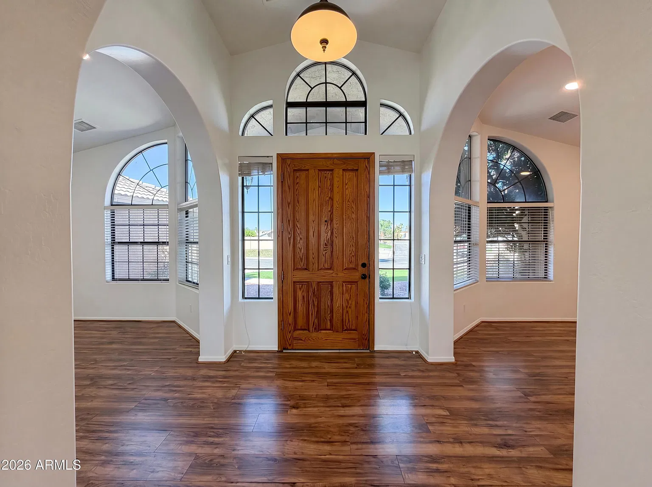 1208 E Clearview Dr #NA - Photo 5 of 16
