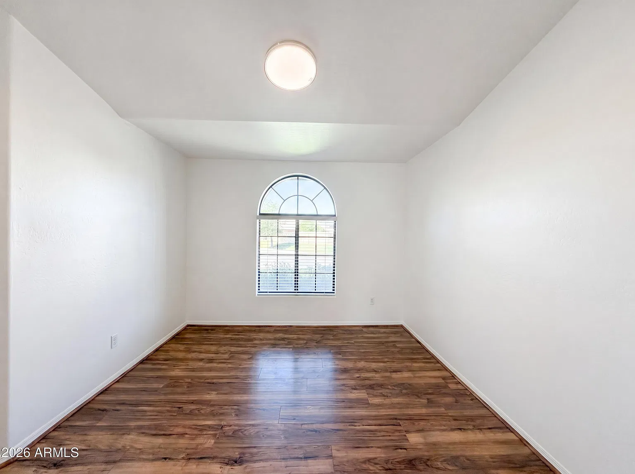 1208 E Clearview Dr #NA - Photo 6 of 16