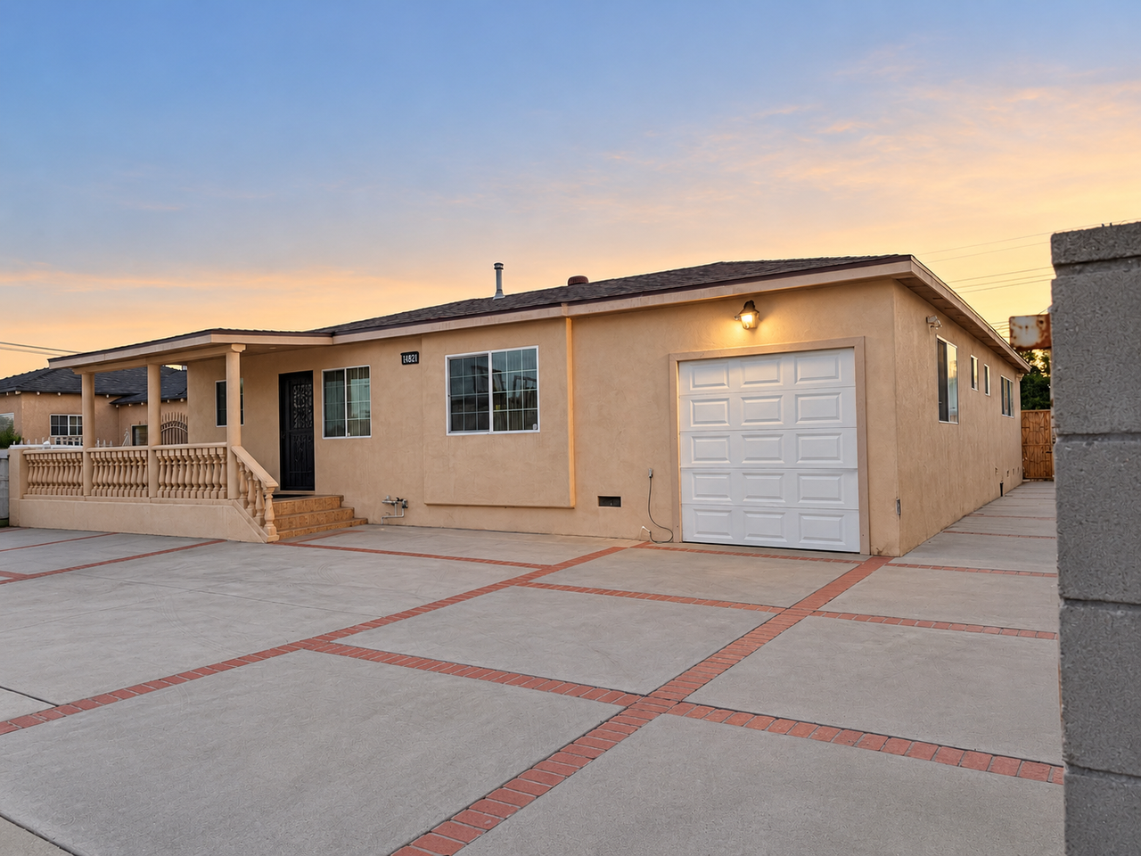 6427 Radford Ave #NA - Photo 3 of 25
