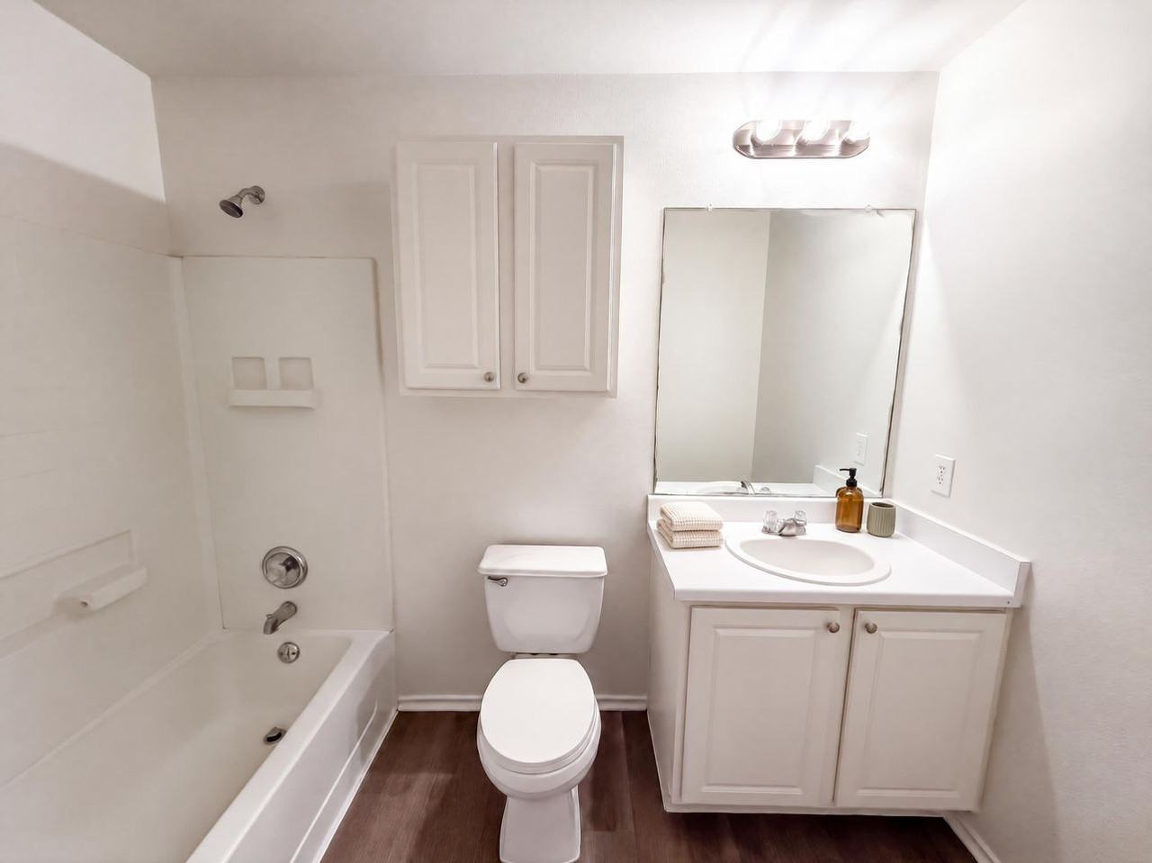 232 Phillips St #NA - Photo 4 of 7