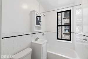 featured image of 206 Rivington St #1F