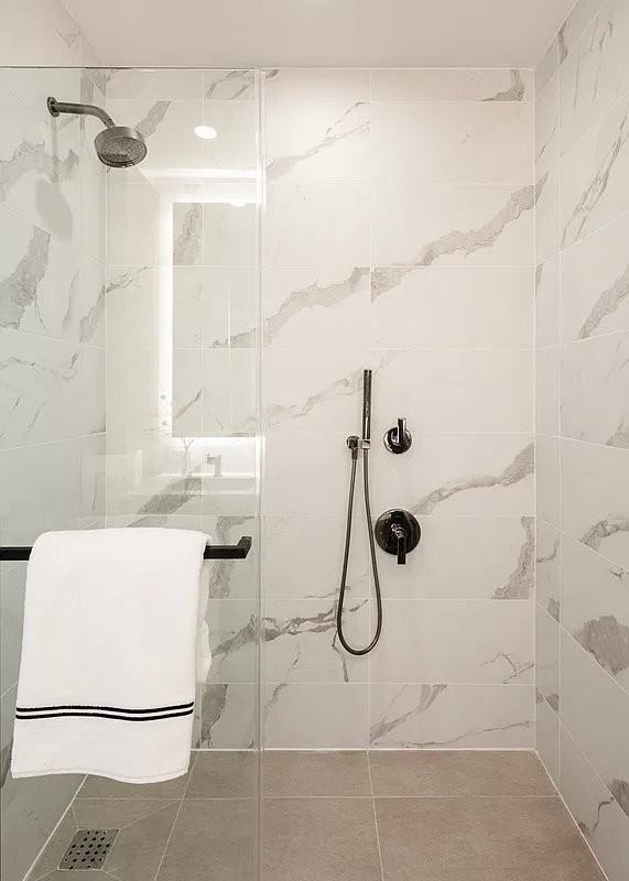 W 30th St #46D - Photo 7 of 20
