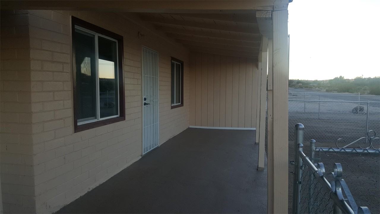 72351 Old Dale Road - Photo 2 of 15