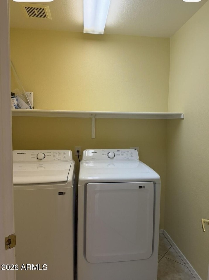 4170 E Hallihan Dr - Photo 5 of 20