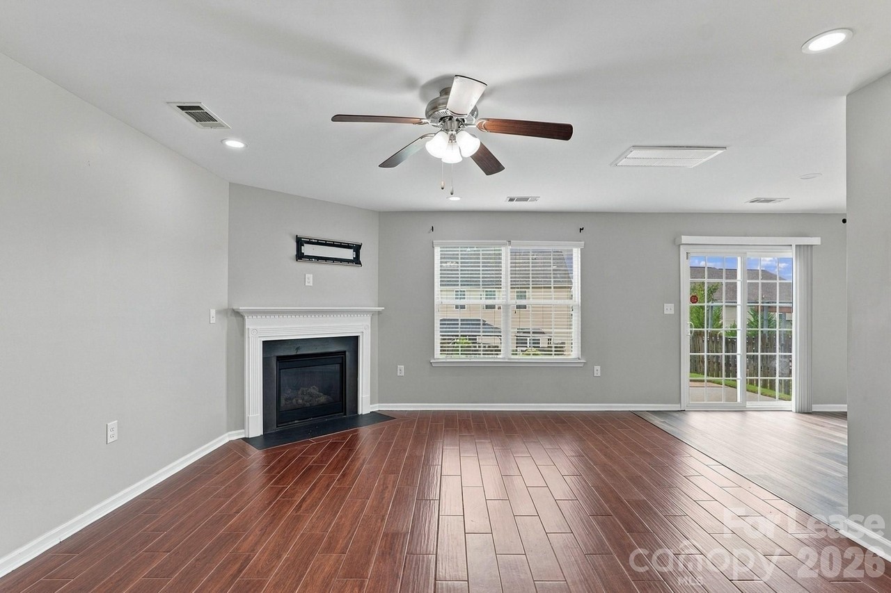 2204 Reid Pointe Ave - Photo 3 of 45