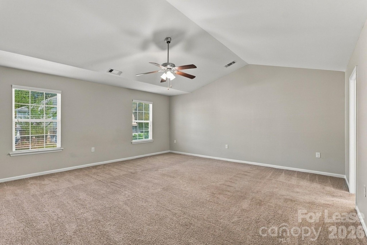 2204 Reid Pointe Ave - Photo 6 of 45