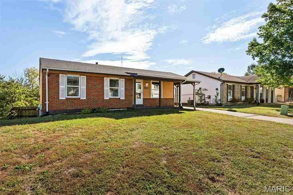 2522 Weymouth Dr - Photo 3 of 33