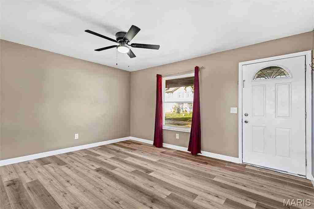 2522 Weymouth Dr - Photo 7 of 33