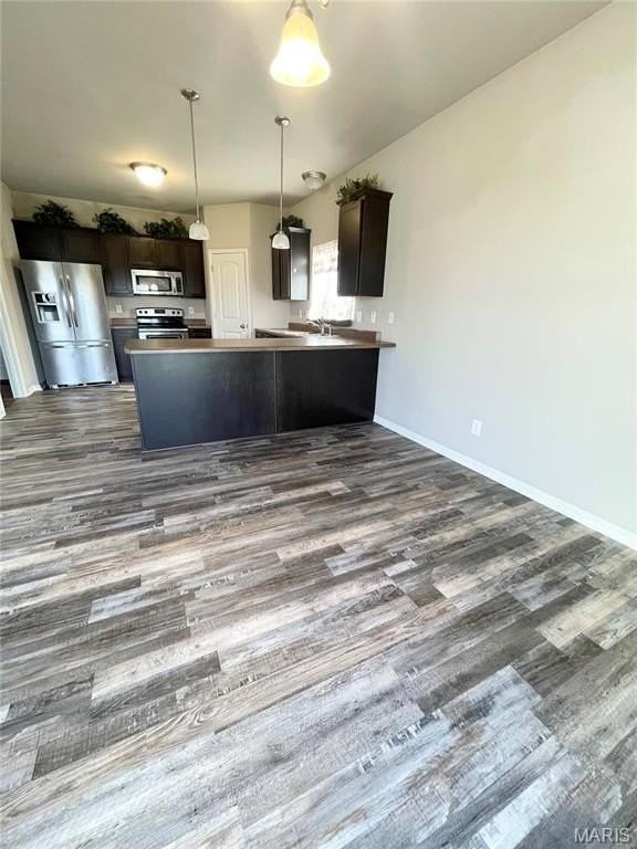 853 Bluff Ridge Ln - Photo 2 of 19