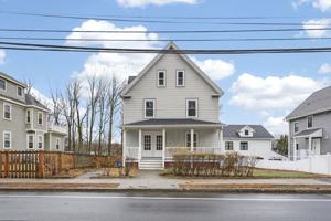 featured image of 166 Elliot St #2