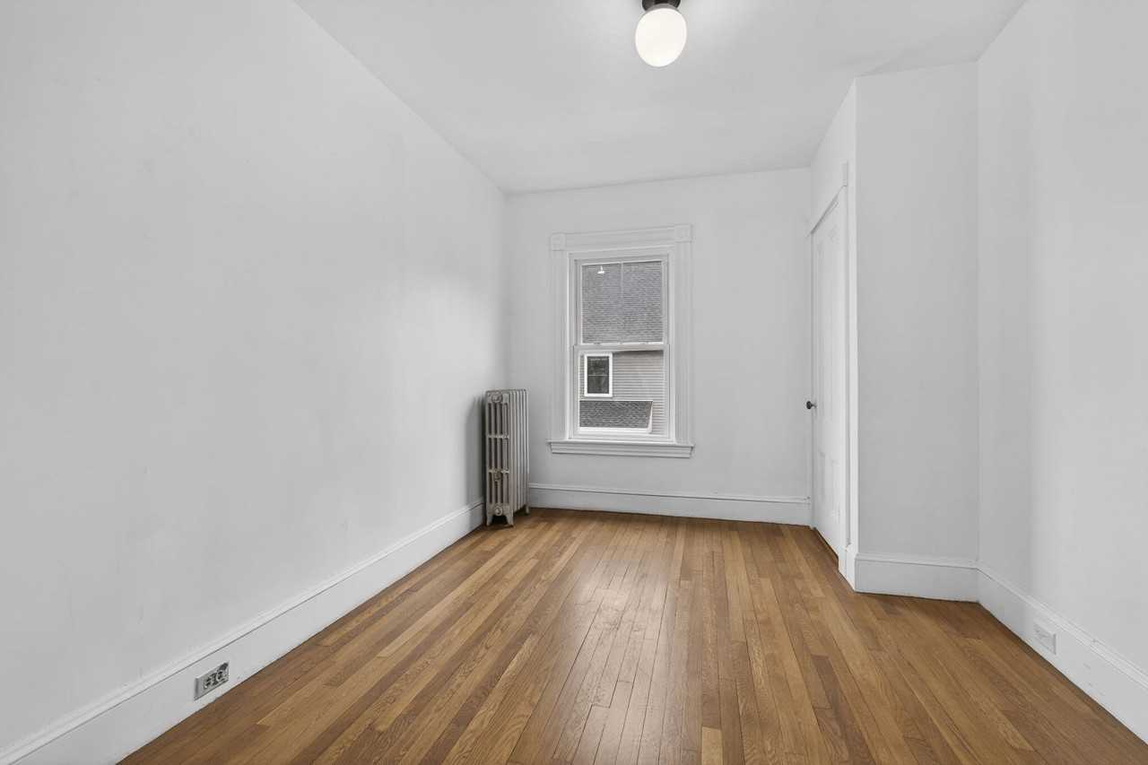 166 Elliot St #2 - Photo 6 of 18