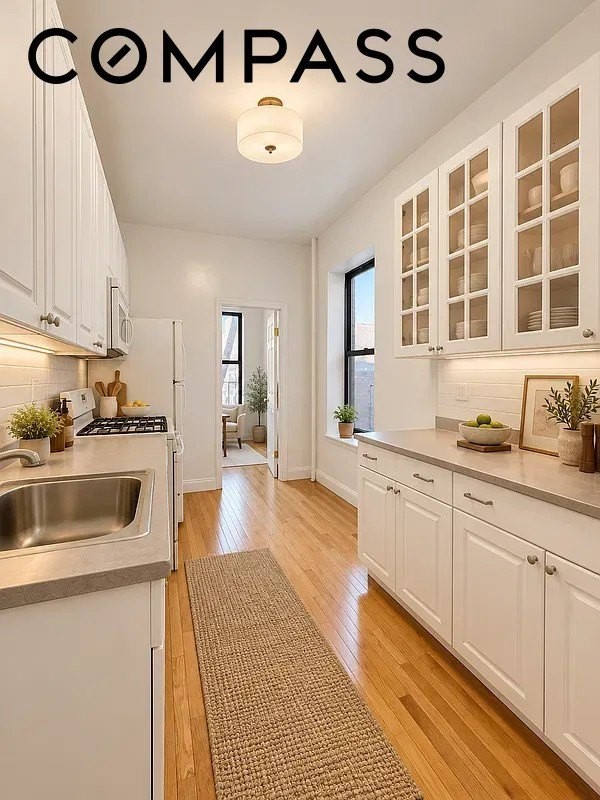 77 Lefferts Pl #3R - Photo 3 of 10