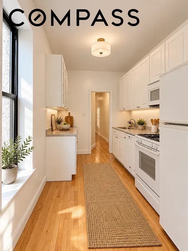 77 Lefferts Pl #3R - Photo 4 of 10