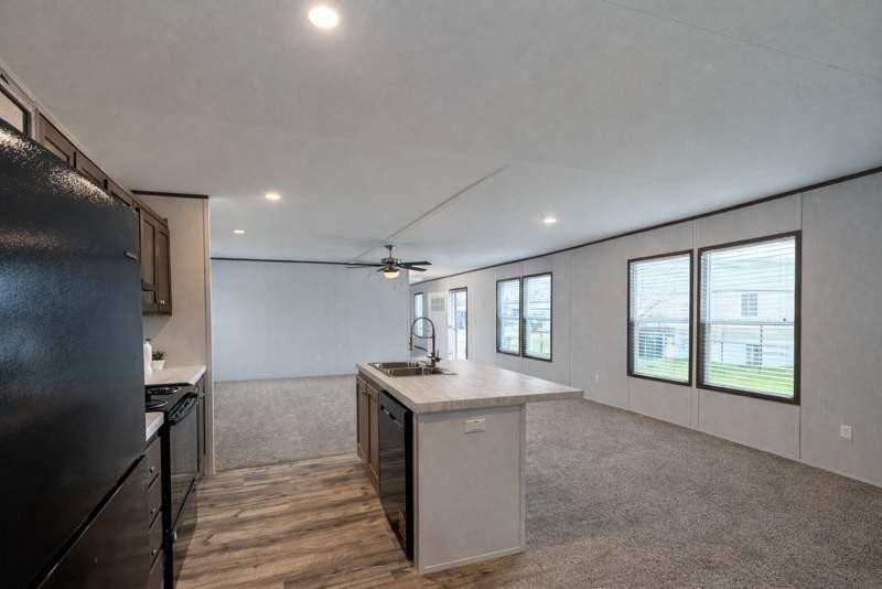 120 Oak Run - Photo 3 of 11