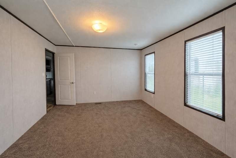 120 Oak Run - Photo 7 of 11
