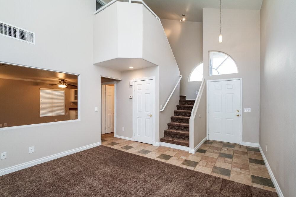 433 Elysian Plains Ct - Photo 4 of 17