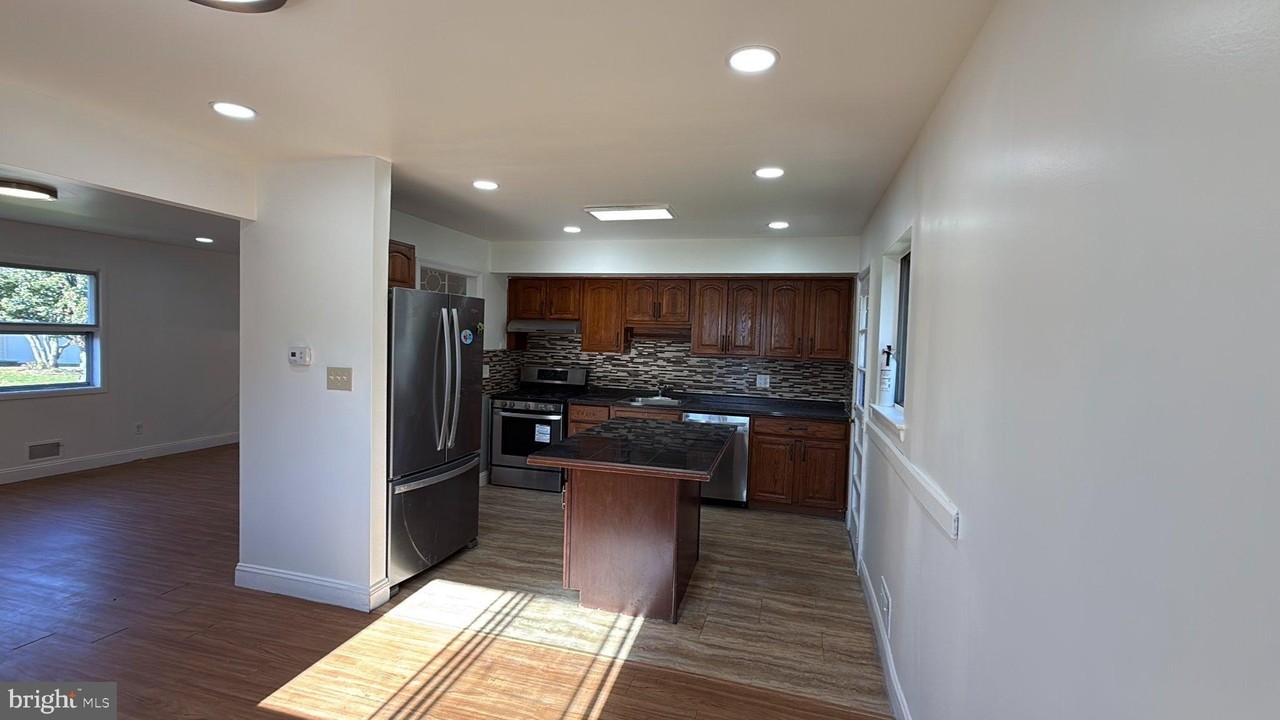 24 Vista Rd - Photo 5 of 21