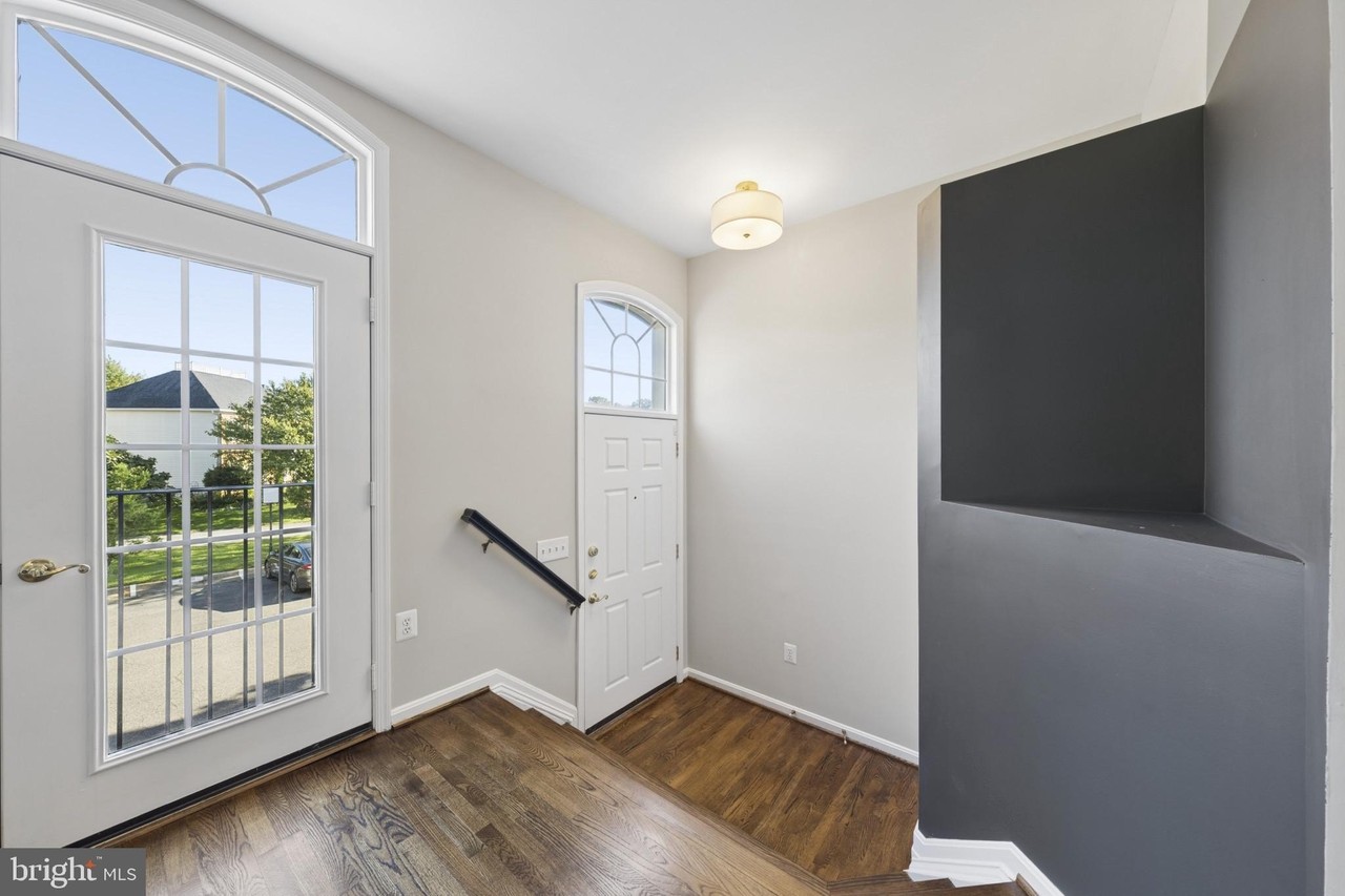 6759 Joseph Edgar Ct - Photo 4 of 41
